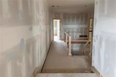 Entry Way - 21938 W 99th Ter, Lenexa, KS 66220 photo 7 of 10