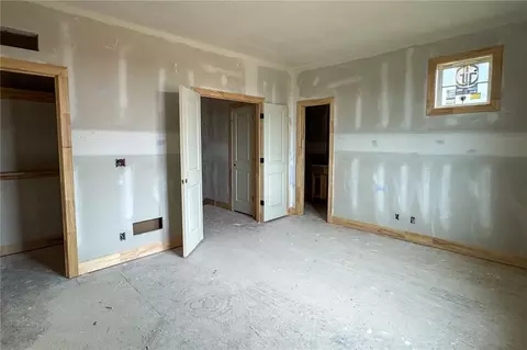 Bedroom - 21938 W 99th Ter, Lenexa, KS 66220 photo 4 of 7