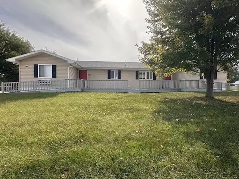 625 Harris Ln, Cameron, MO 64429