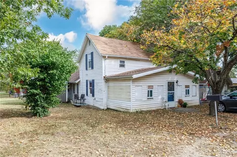 334 W Cedar St, Fulton, KS 66738