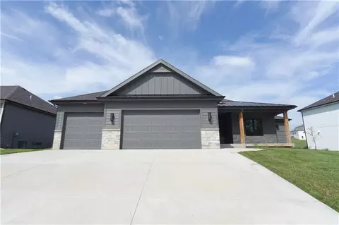 12730 NW Larkspur Ln, Platte City, MO 64079