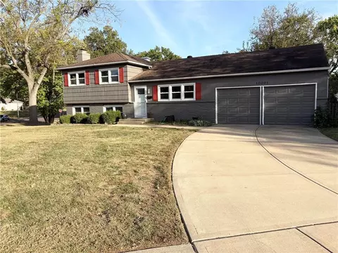 10201 Dearborn Dr, Overland Park, KS 66207