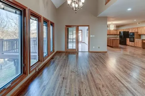 Living - 19610 E Bundschu Rd, Independence, MO 64056 photo 20 of 23
