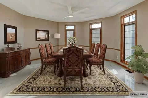 Dining - 19610 E Bundschu Rd, Independence, MO 64056 photo 3 of 4