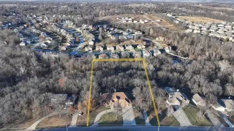 View/Area - 19610 E Bundschu Rd, Independence, MO 64056 photo 1 of 4