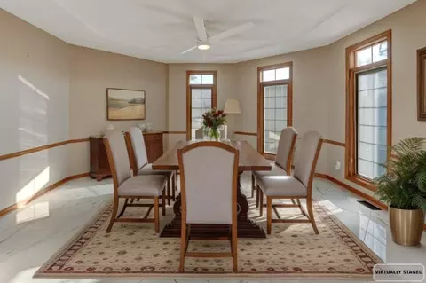 Dining - 19610 E Bundschu Rd, Independence, MO 64056 photo 2 of 4