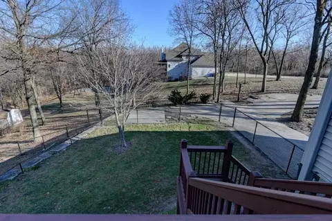 Exterior - 19610 E Bundschu Rd, Independence, MO 64056 photo 18 of 20