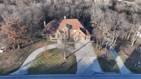 View/Area - 19610 E Bundschu Rd, Independence, MO 64056 photo 2 of 4