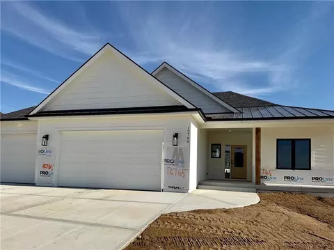 12765 NW Larkspur Ln, Platte City, MO 64079