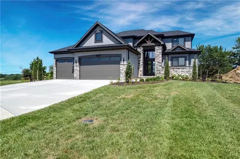 11808 W 181st St, Overland Park, KS 66013