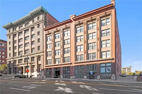 700 Broadway Blvd #508, Kansas City, MO 64105
