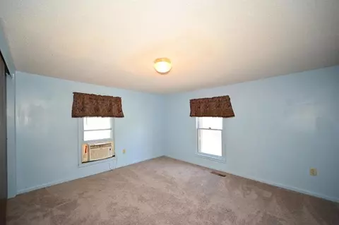 Bedroom - 501 N Platte Ave, Edgerton, MO 64444 photo 3 of 3