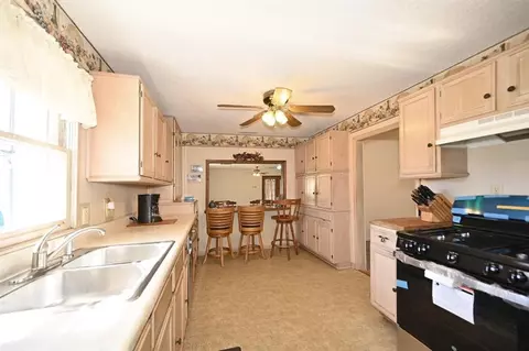 Kitchen - 501 N Platte Ave, Edgerton, MO 64444 photo 1 of 5