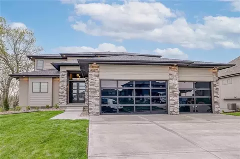 11803 W 181st Ter, Overland Park, KS 66013