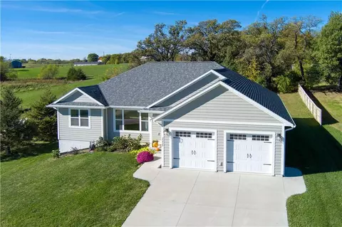 Exterior - 27727 S Scout Ridge Dr, Maryville, MO 64468 photo 1 of 5