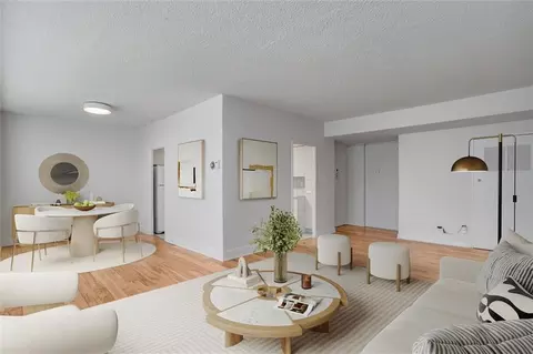 333 W Meyer Unit 213 Blvd, Kansas City, MO 64133