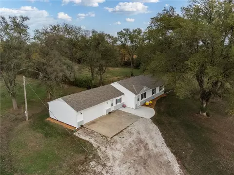 Other - 730 E Cambridge Rd, Belton, MO 64012 photo 4 of 5