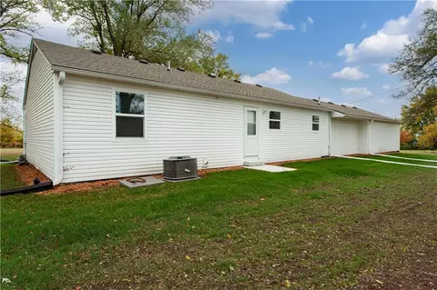 Exterior - 730 E Cambridge Rd, Belton, MO 64012 photo 6 of 11