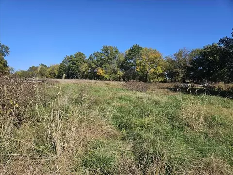 Other - 16003 E Katy Track Rd, Nevada, MO 64772 photo 2 of 7