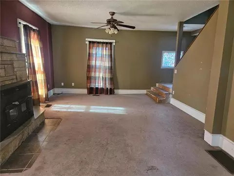 Living - 16003 E Katy Track Rd, Nevada, MO 64772 photo 2 of 6