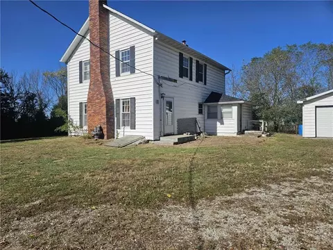 Exterior - 16003 E Katy Track Rd, Nevada, MO 64772 photo 3 of 4