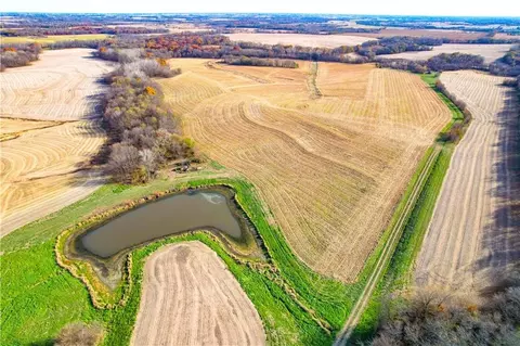48 Highway Hwy, King City, MO 64463