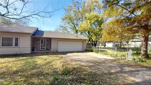 Other - 207 Melvin, Arma, KS 66712 photo 8 of 8