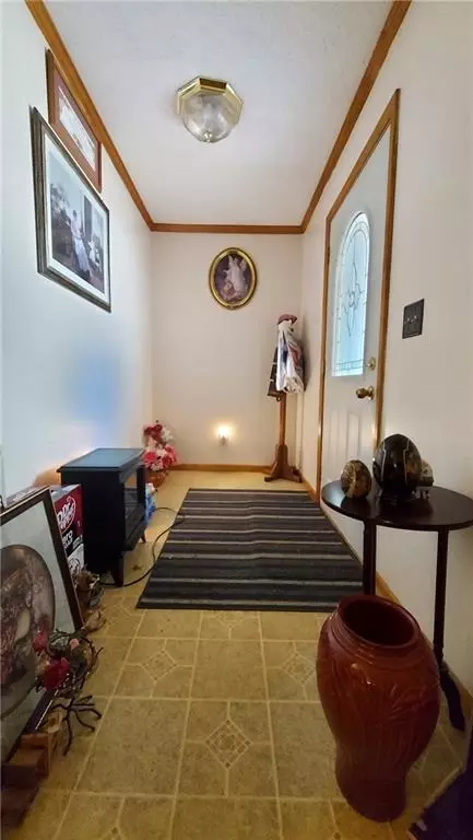 Entry Way - 207 Melvin, Arma, KS 66712 photo 1 of 1