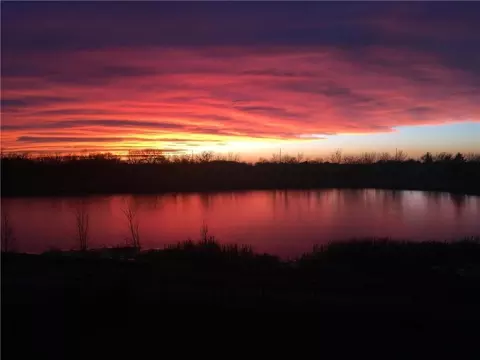 View/Area - 18901 W 193rd Ter, Spring Hill, KS 66083 photo 4 of 4