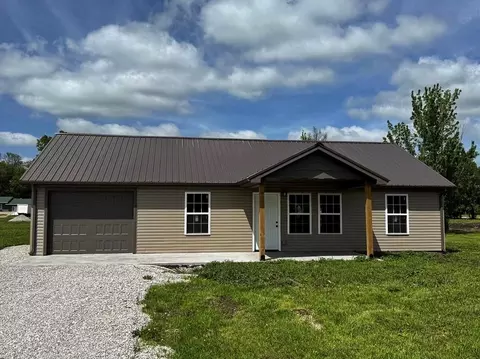 105 W Marvin Ave, Walker, MO 64790