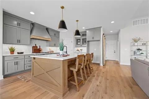 Kitchen - 1616 SW 27th St, Lees Summit, MO 64082 photo 2 of 2