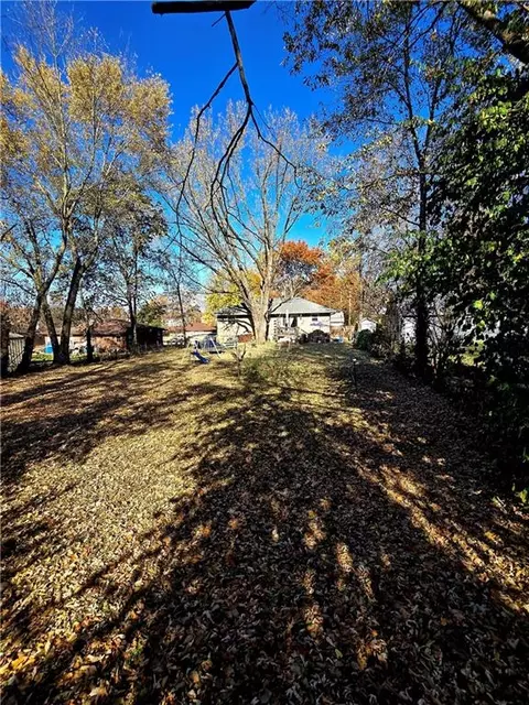 Exterior - 415 E Buchanan St, Richmond, MO 64085 photo 2 of 2