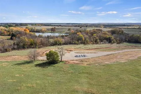20 E Acres Ml E 1700 Rd, Lawrence, KS 66046 photo 8