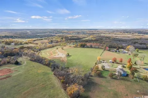 20 E Acres Ml E 1700 Rd, Lawrence, KS 66046 photo 5