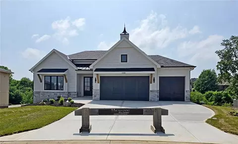 11240 S Gleason Rd, Olathe, KS 66061