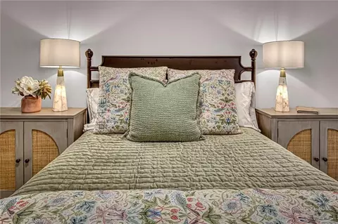 Bedroom - 5824 Hunter Ct, Raytown, MO 64133 photo 2 of 3