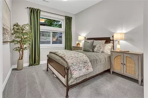 Bedroom - 5824 Hunter Ct, Raytown, MO 64133 photo 1 of 3