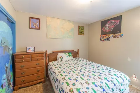Bedroom - 116 W Rives Rd, Clinton, MO 64735 photo 3 of 3