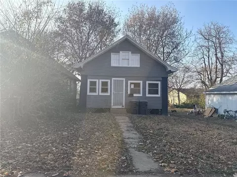1916 Monroe Ave, Kansas City, MO 64127