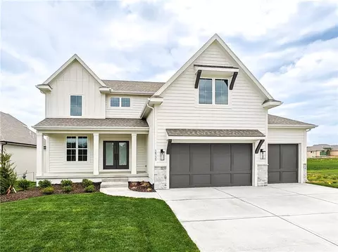 16735 S Fellows St, Olathe, KS 66062