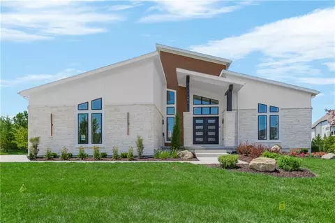 17404 Bluejacket St, Overland Park, KS 66221