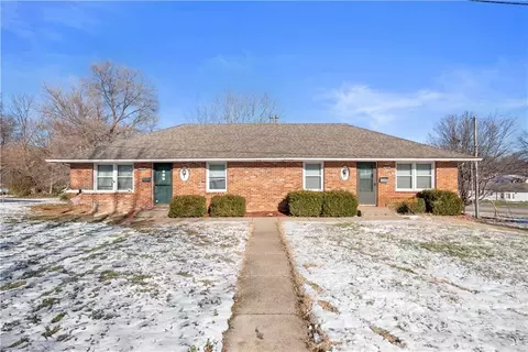 13598 E 39th 13600 Ct, Independence, MO 64055