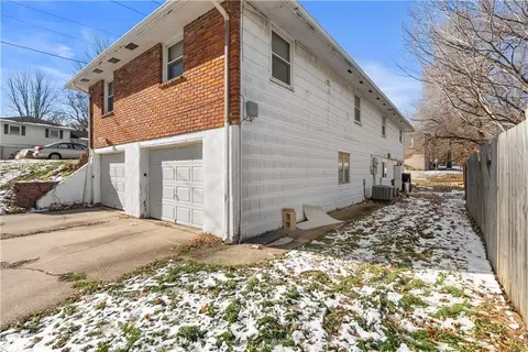 Other - 13598 E 39th 13600 Ct, Independence, MO 64055 photo 4 of 7