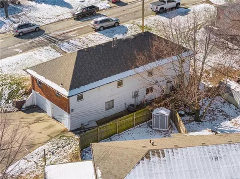 View/Area - 13598 E 39th 13600 Ct, Independence, MO 64055 photo 6 of 7