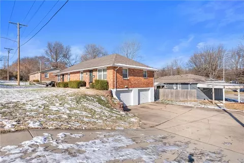 Other - 13598 E 39th 13600 Ct, Independence, MO 64055 photo 3 of 7