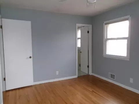 Bedroom - 15412 E 42nd Pl, Independence, MO 64055 photo 2 of 6