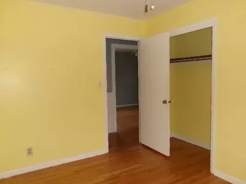 Bedroom - 15412 E 42nd Pl, Independence, MO 64055 photo 5 of 6