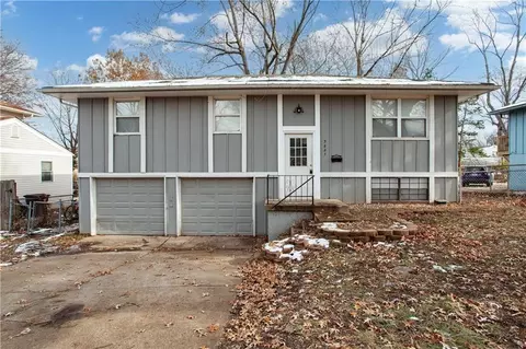 3621 S Scott Ave, Independence, MO 64052