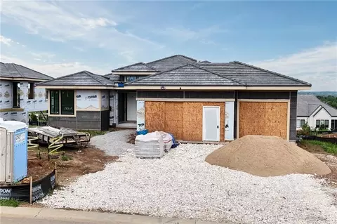 13705 W Guilford Rd, Leawood, KS 66224