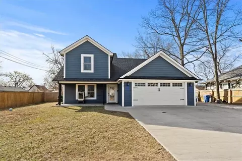 303 W Chestnut St, Archie, MO 64725